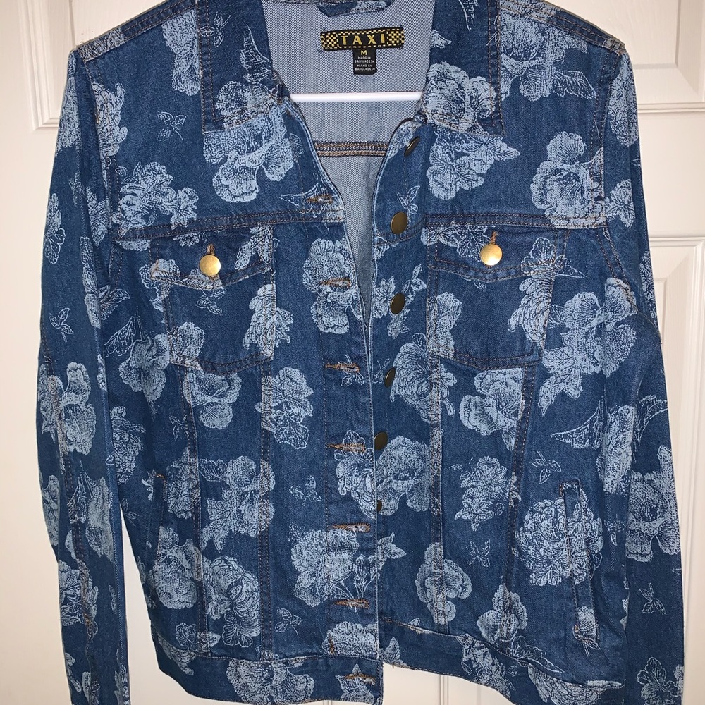 Jean Jacket - Picture 2 of 3